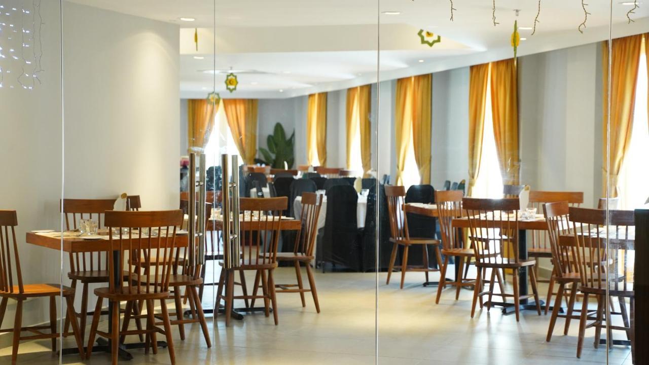 Kaizen Hotel & Suites Melaka エクステリア 写真
