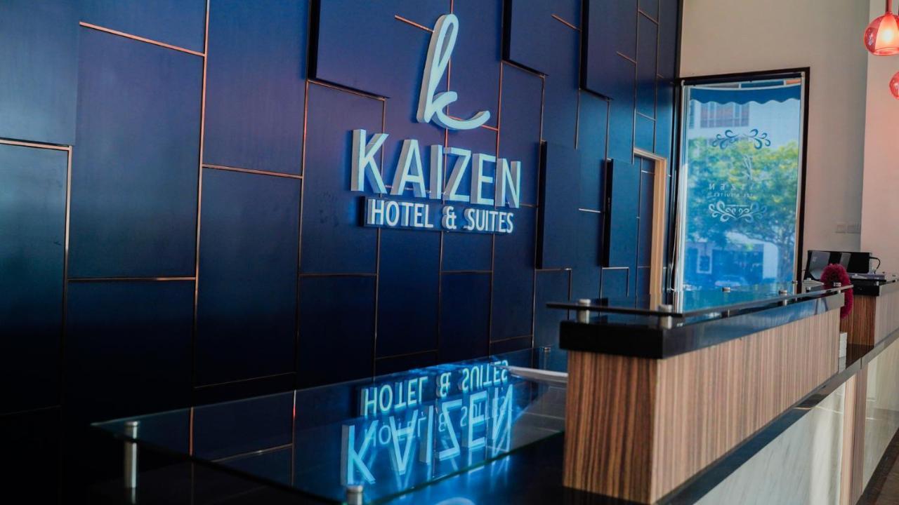 Kaizen Hotel & Suites Melaka エクステリア 写真